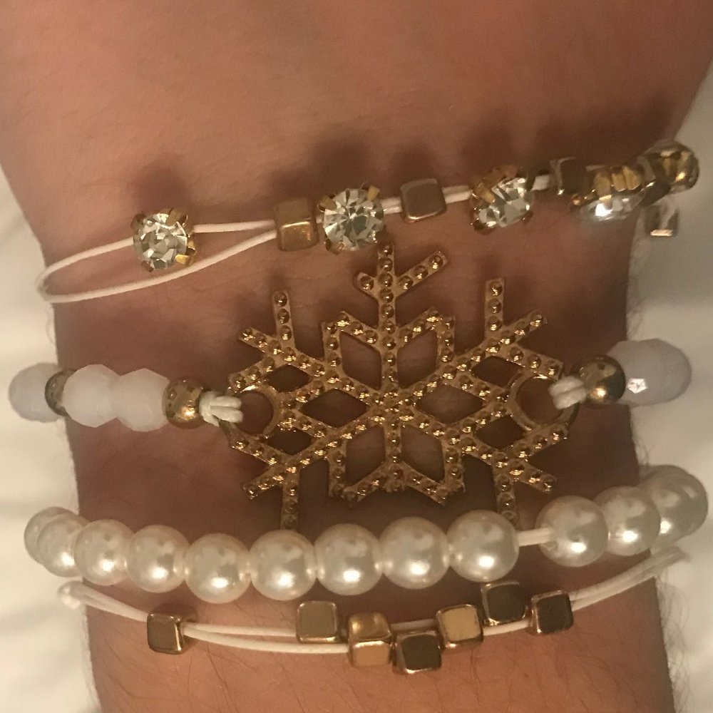 Snowflake Bracelet Set